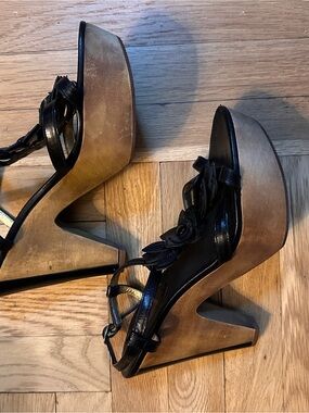 Coach Black Leather Floral Platform Wedge Sandals